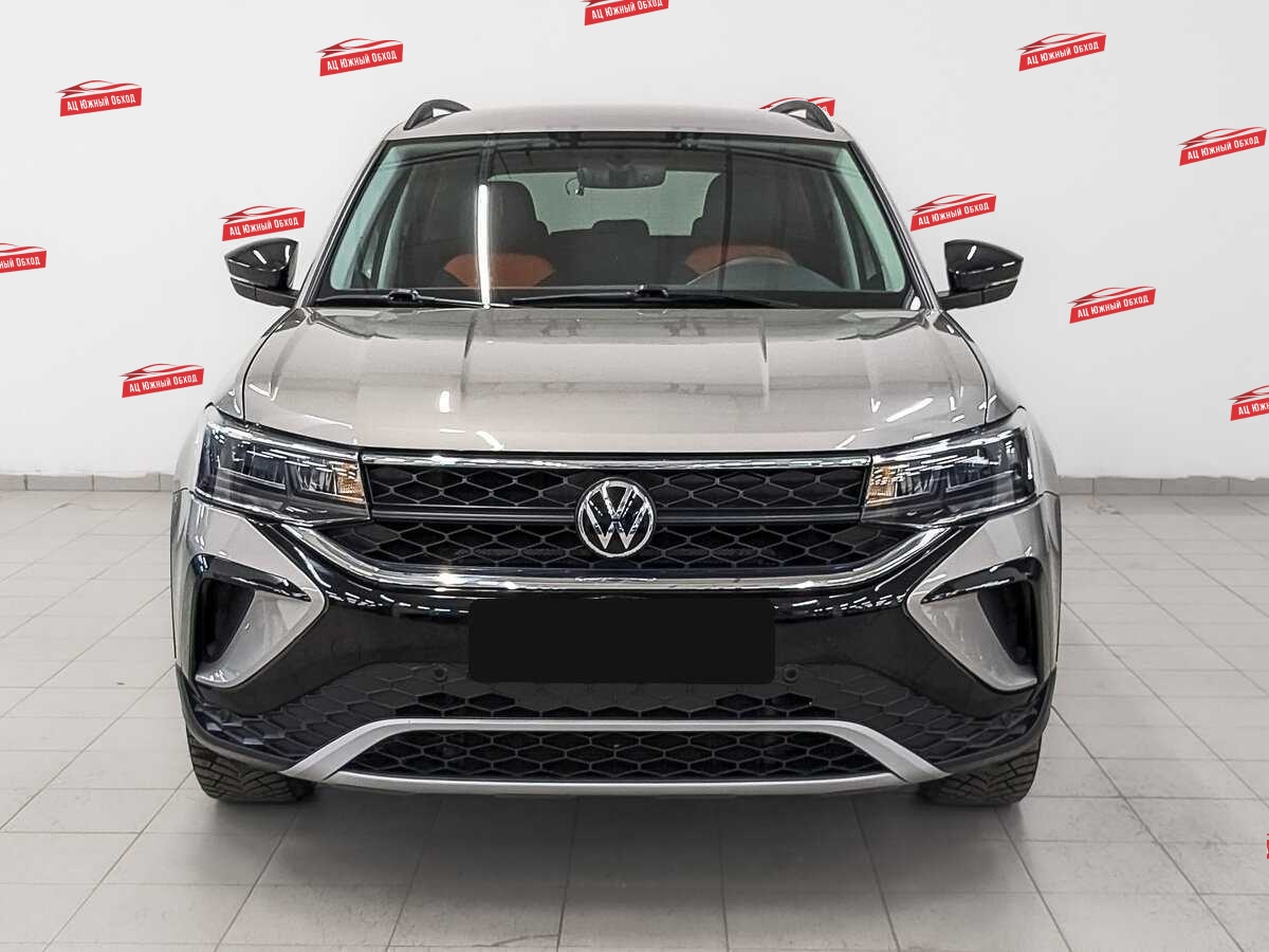 Купить Volkswagen Taos с пробегом. Фото: #1
