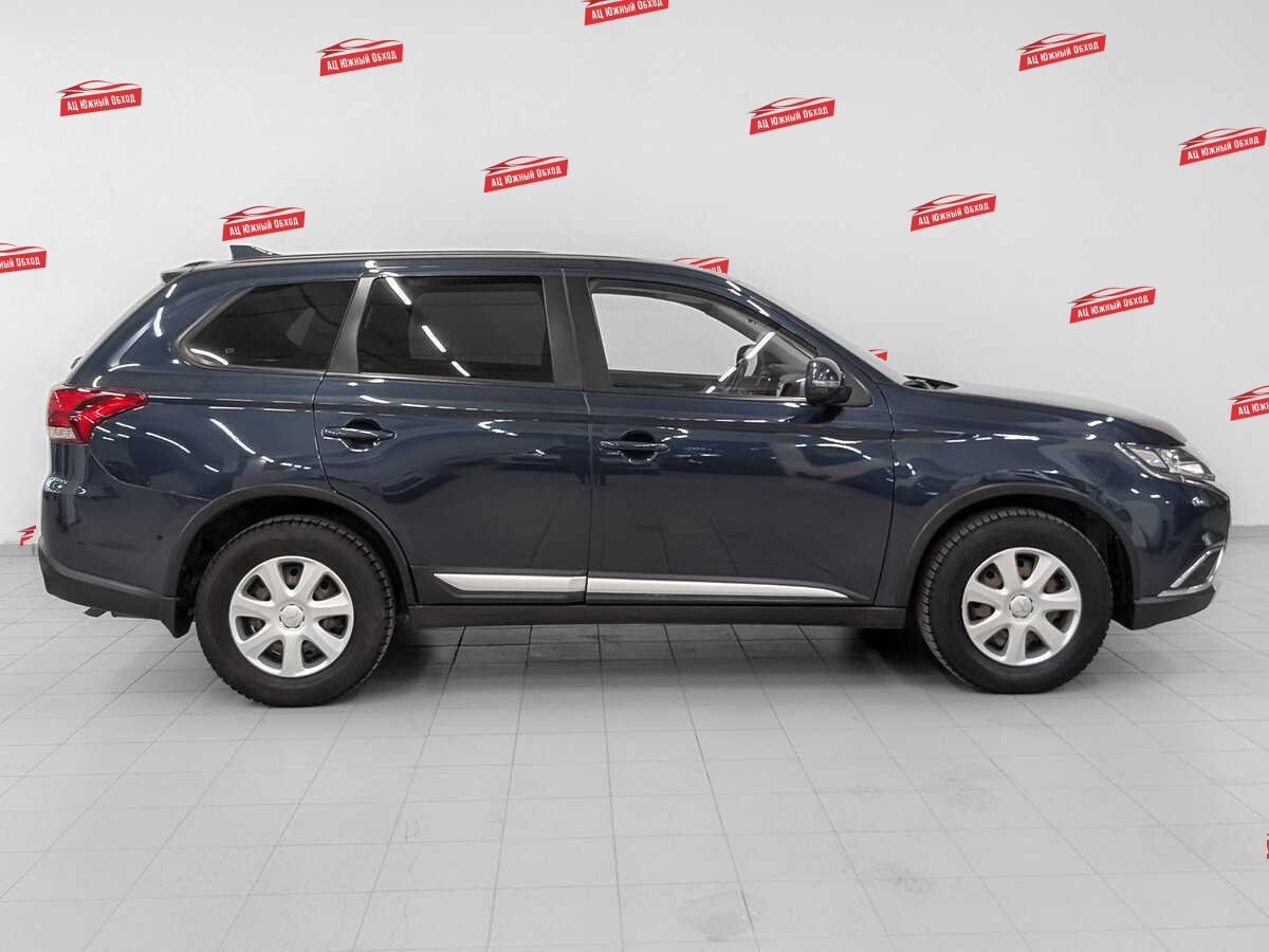 Купить Mitsubishi Outlander с пробегом. Фото: #3