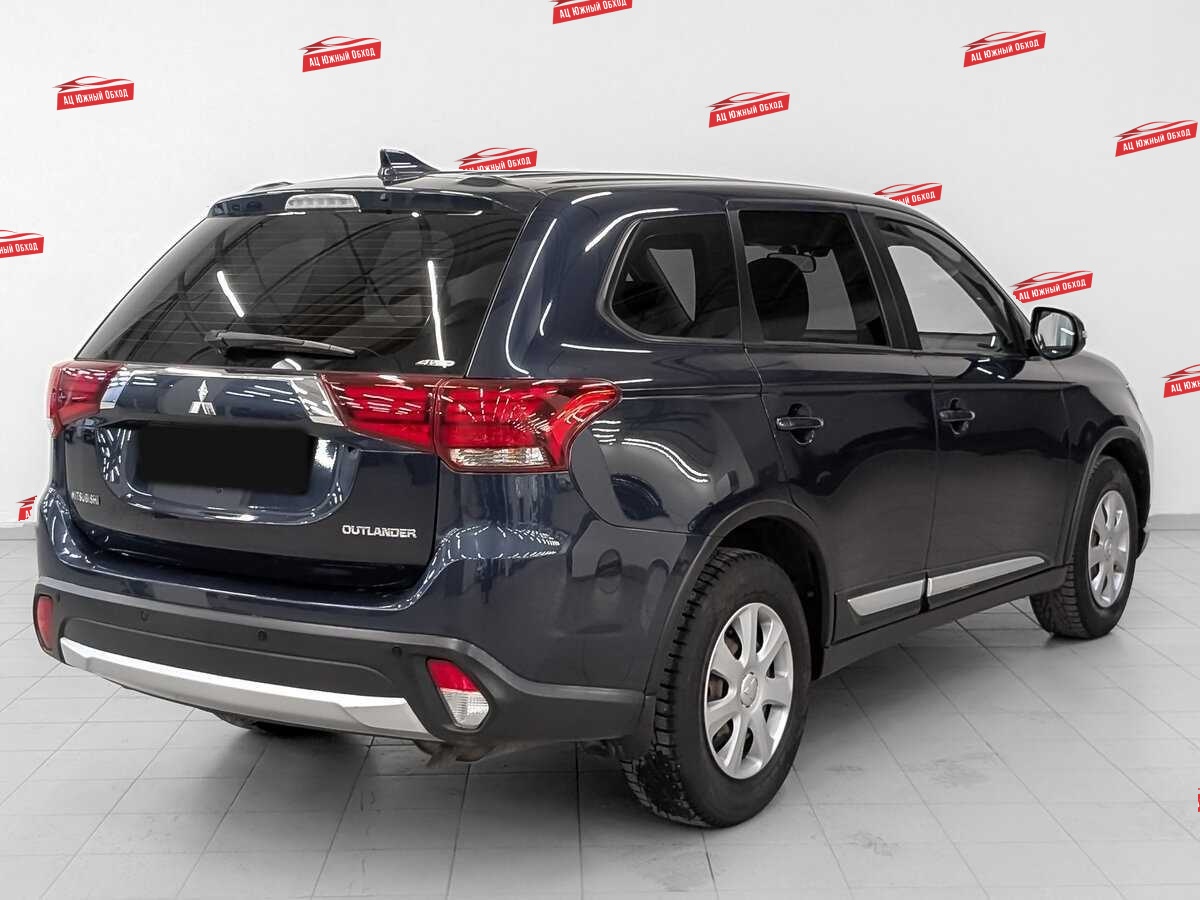 Купить Mitsubishi Outlander с пробегом. Фото: #4
