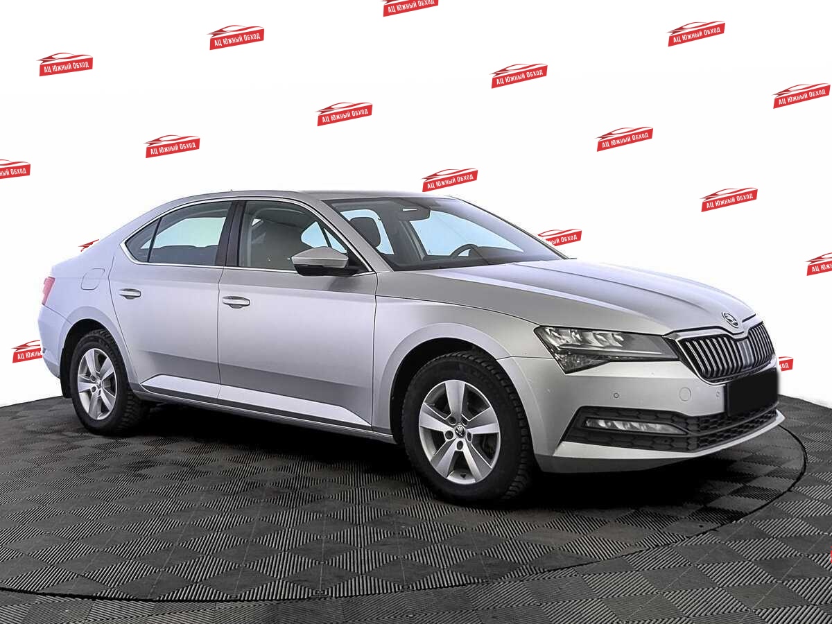 Купить Skoda Superb с пробегом. Фото: #2