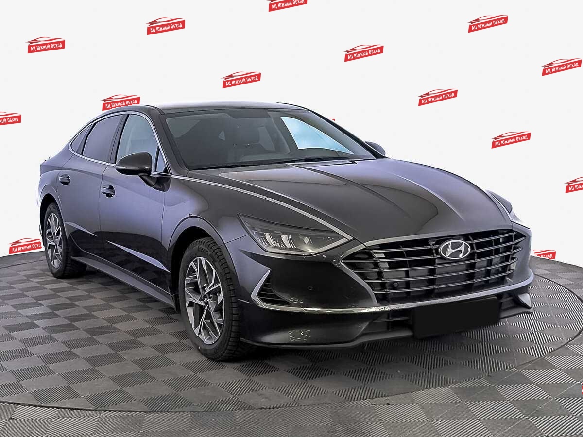 Купить Hyundai Sonata с пробегом. Фото: #2