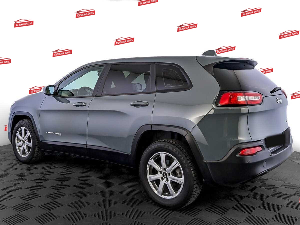 Купить Jeep Cherokee с пробегом. Фото: #6