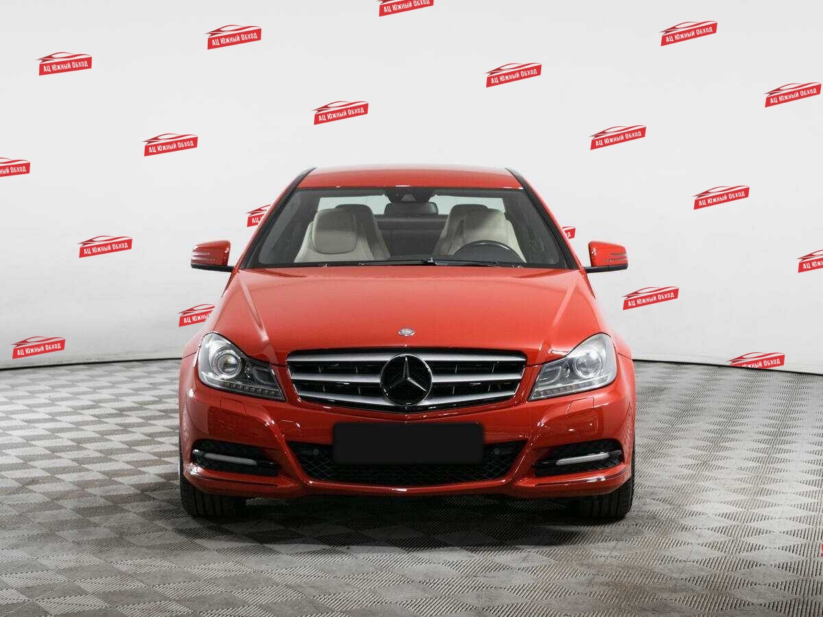 Купить Mercedes-Benz C-Класс с пробегом. Фото: #1