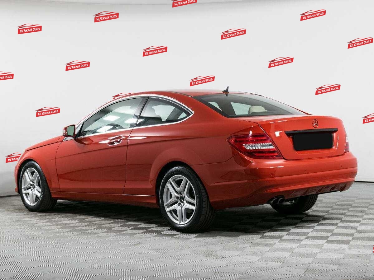 Купить Mercedes-Benz C-Класс с пробегом. Фото: #5