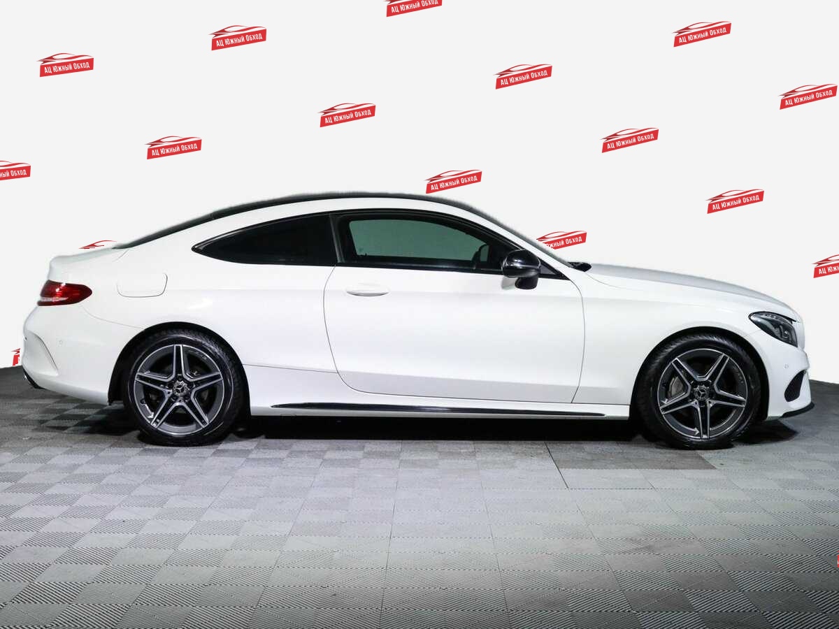 Купить Mercedes-Benz C-Класс с пробегом. Фото: #3