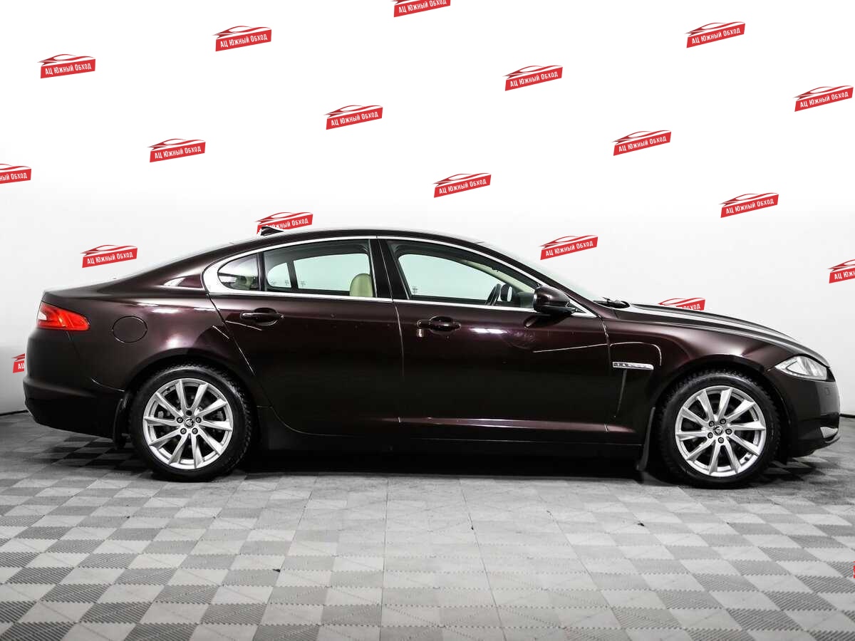 Купить Jaguar XF с пробегом. Фото: #3