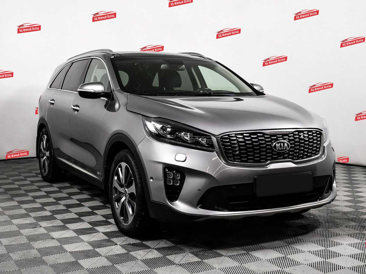 Купить Kia Sorento с пробегом. Фото: #2