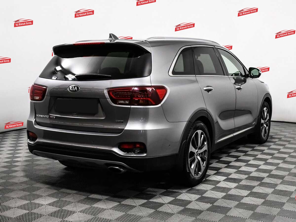 Купить Kia Sorento с пробегом. Фото: #4
