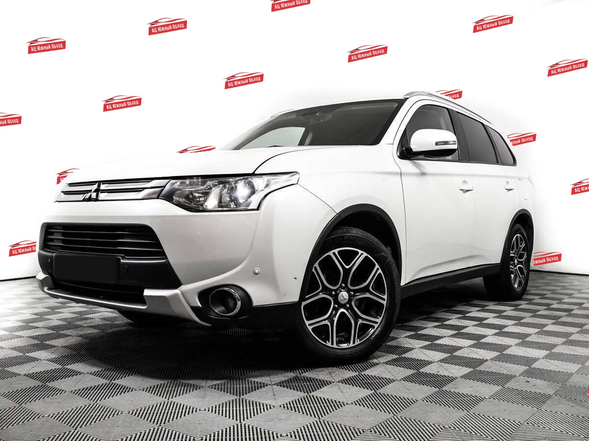 Купить Mitsubishi Outlander с пробегом. Фото: #13