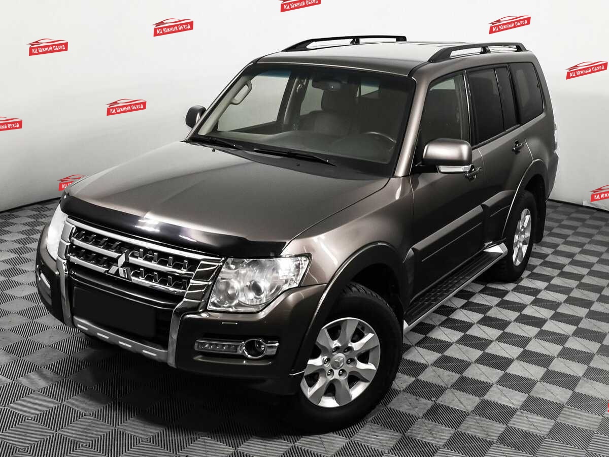 Купить Mitsubishi Pajero с пробегом. Фото: #13