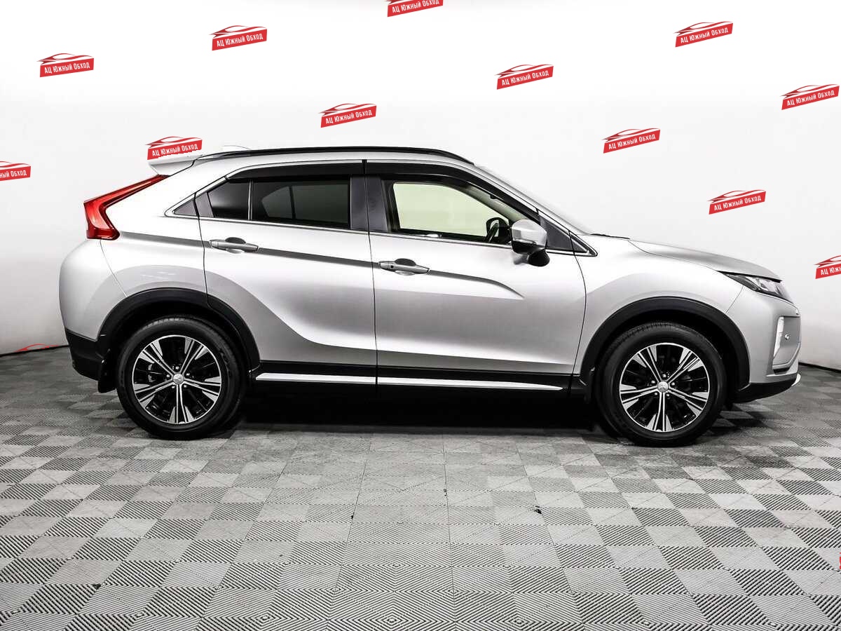 Купить Mitsubishi Eclipse Cross с пробегом. Фото: #3