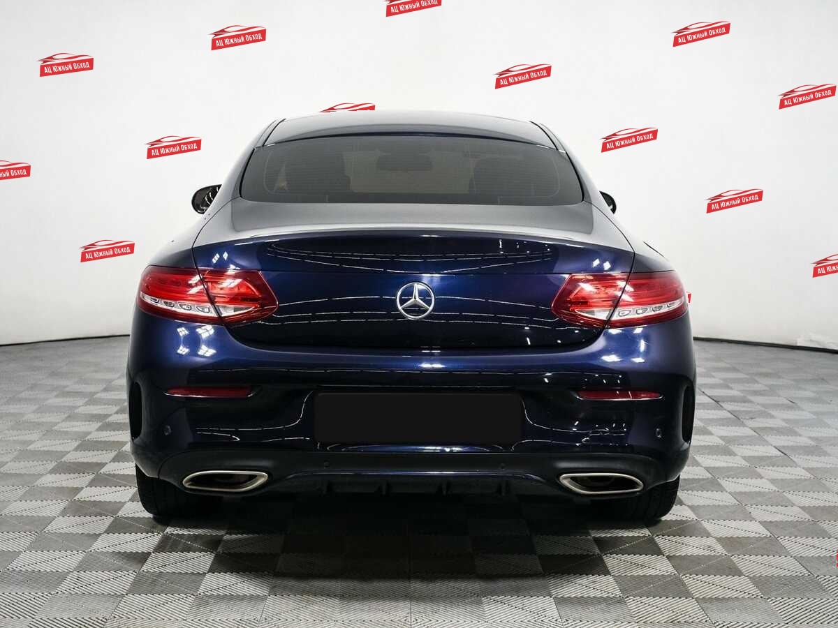 Купить Mercedes-Benz C-Класс с пробегом. Фото: #4