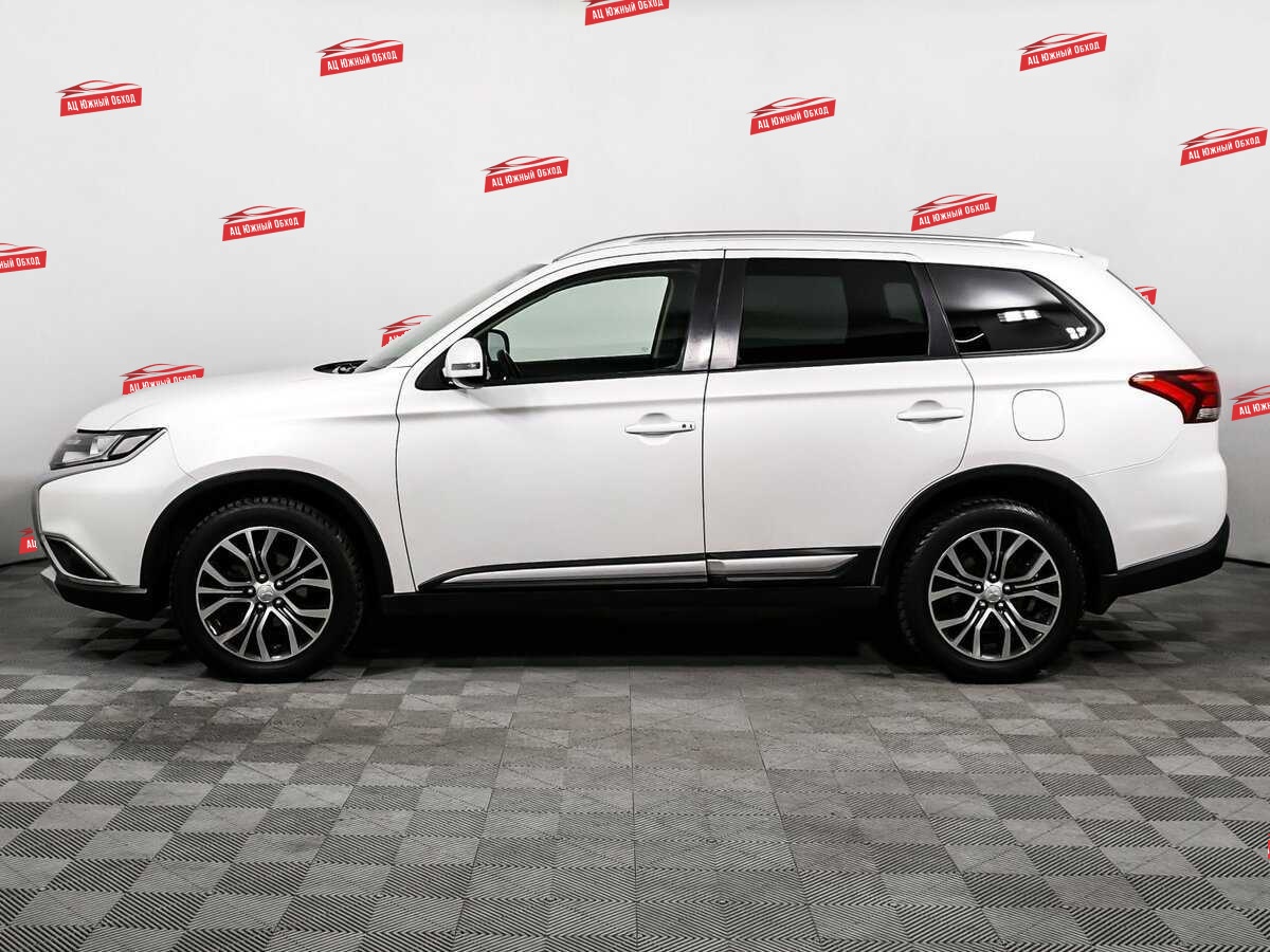 Купить Mitsubishi Outlander с пробегом. Фото: #7