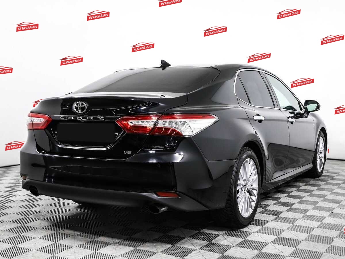Купить Toyota Camry с пробегом. Фото: #4