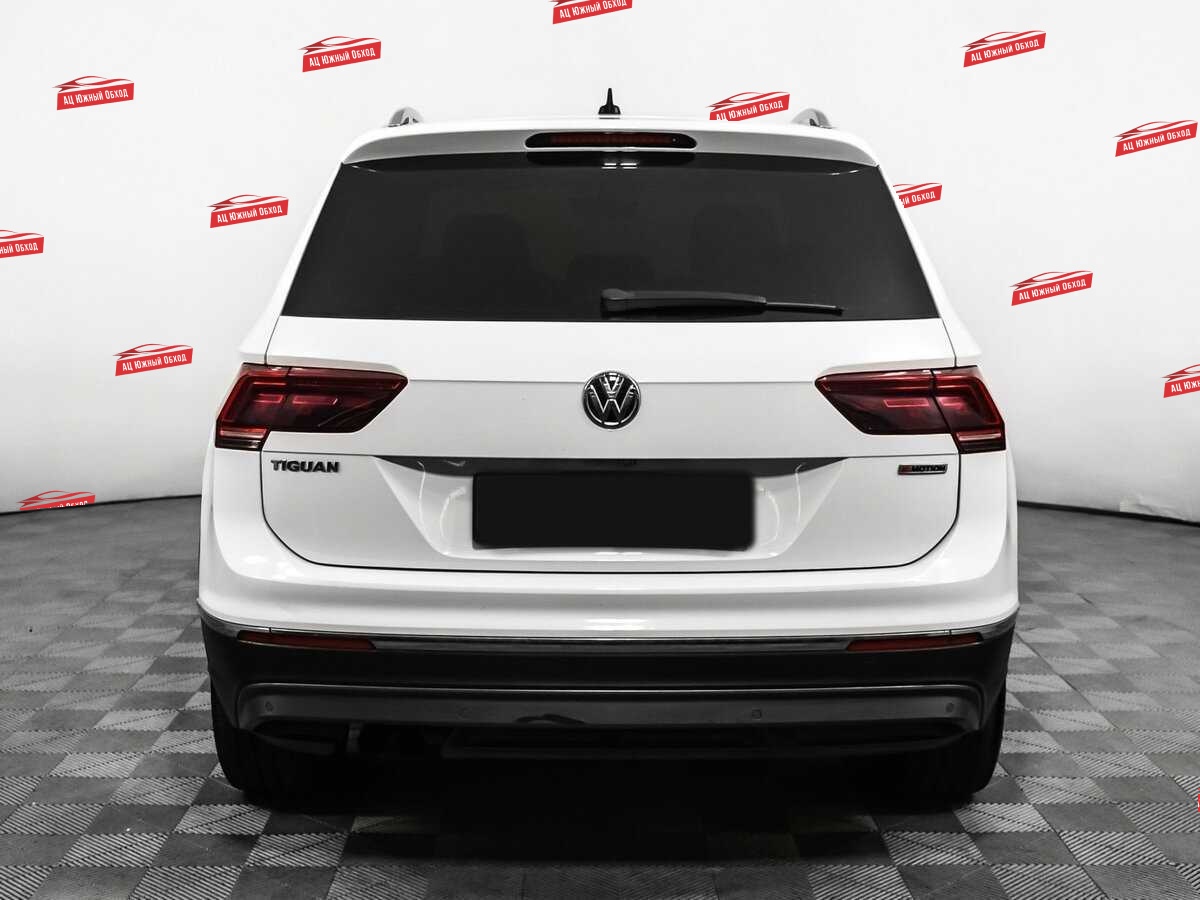 Купить Volkswagen Tiguan с пробегом. Фото: #5