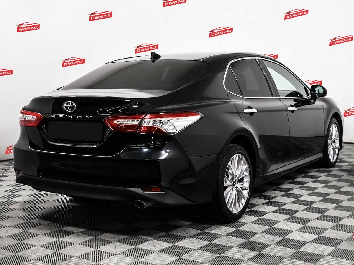 Купить Toyota Camry с пробегом. Фото: #4
