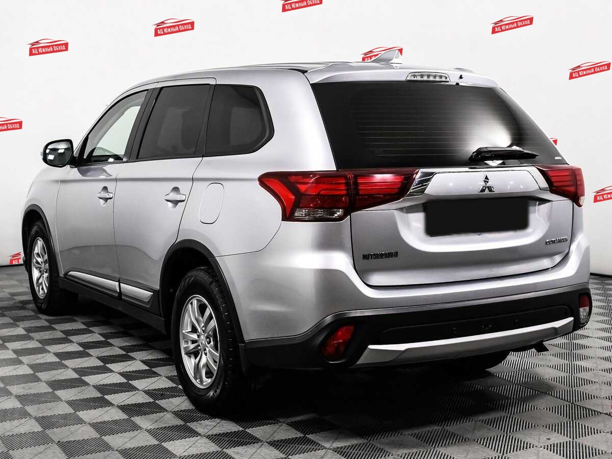Купить Mitsubishi Outlander с пробегом. Фото: #6