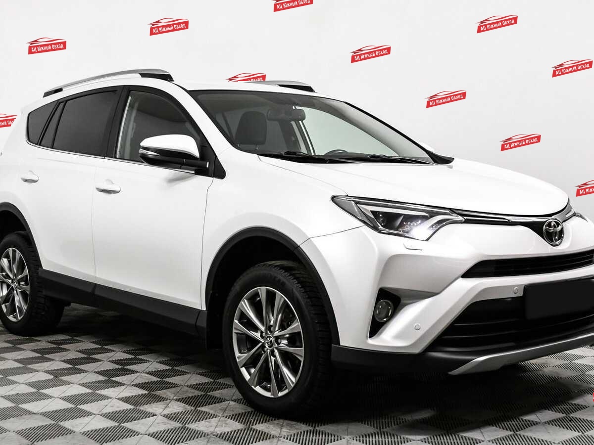 Купить Toyota RAV4 с пробегом. Фото: #2