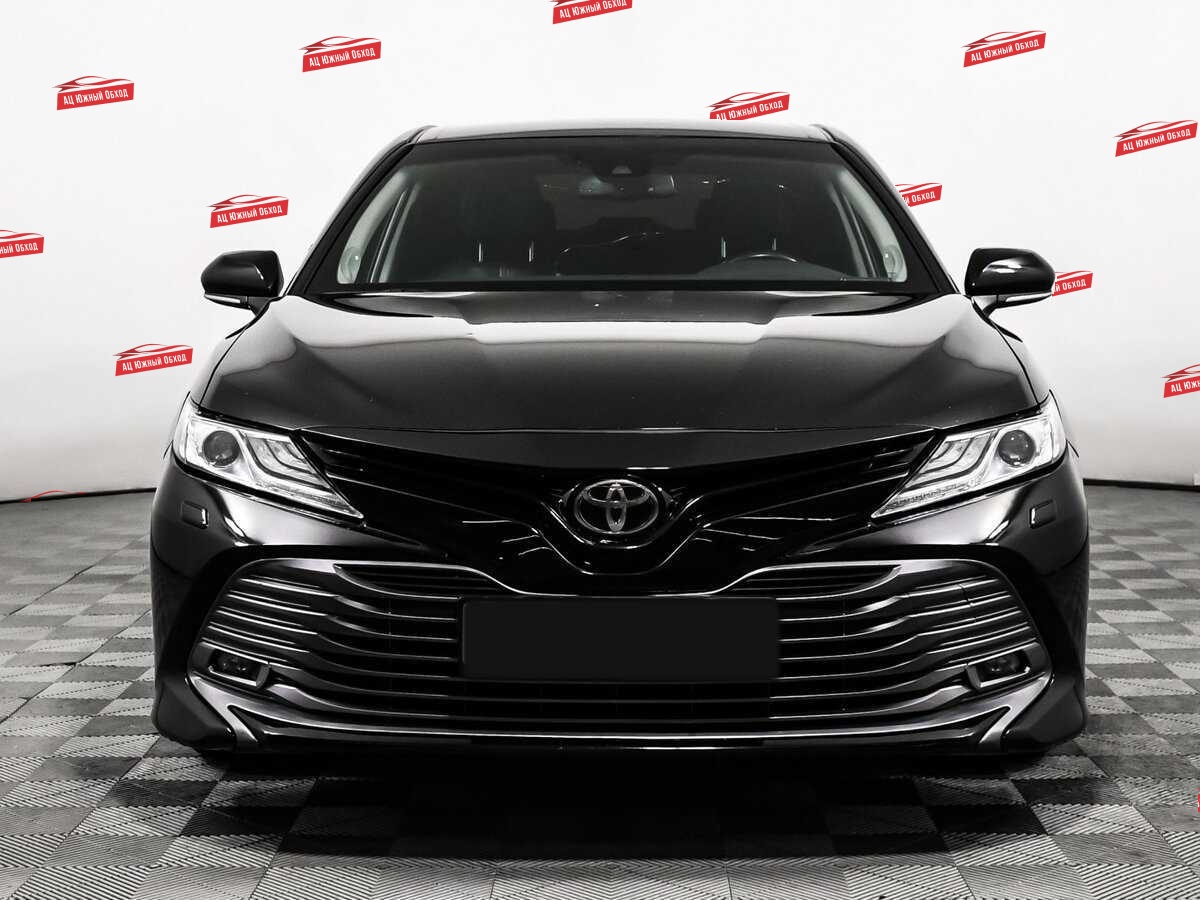 Купить Toyota Camry с пробегом. Фото: #1