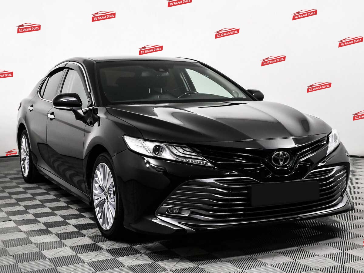 Купить Toyota Camry с пробегом. Фото: #2