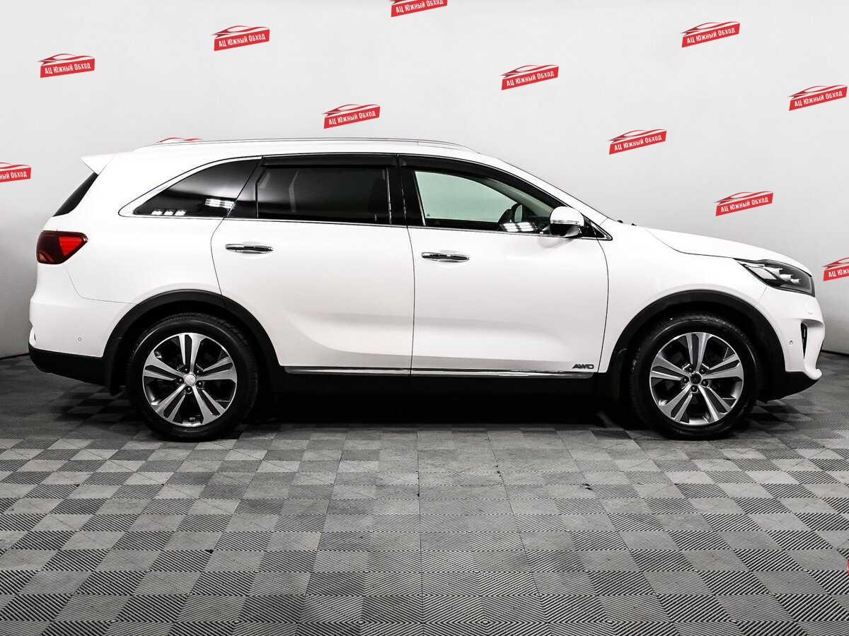 Купить Kia Sorento с пробегом. Фото: #3
