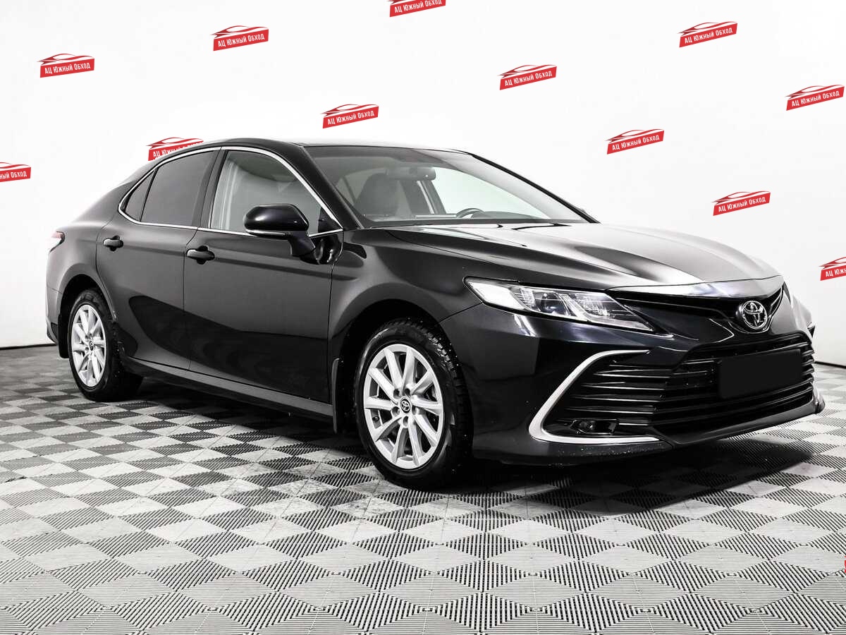 Купить Toyota Camry с пробегом. Фото: #2
