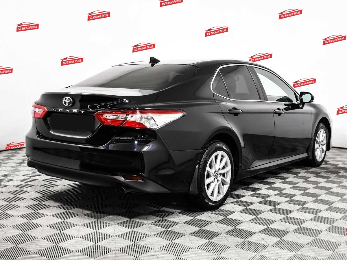 Купить Toyota Camry с пробегом. Фото: #4