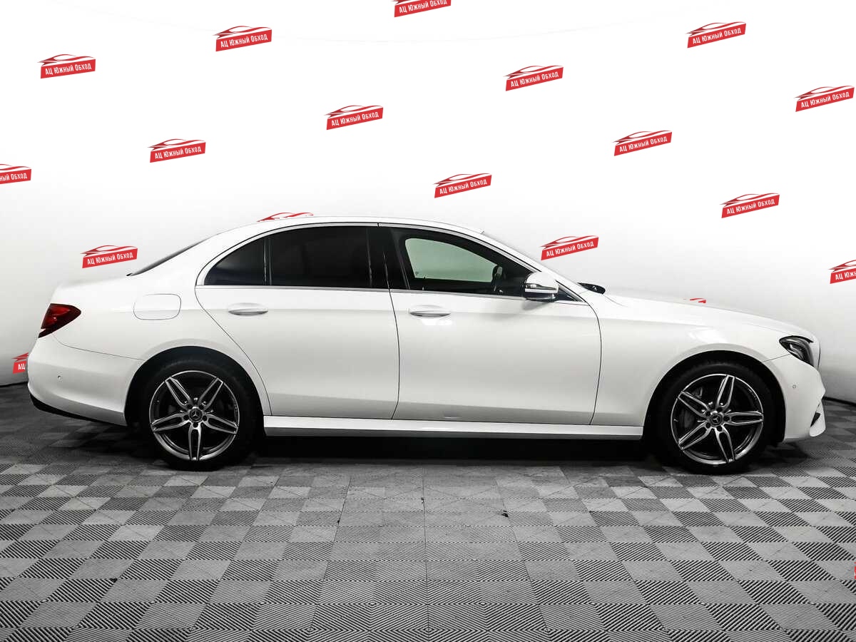 Купить Mercedes-Benz E-Класс с пробегом. Фото: #3