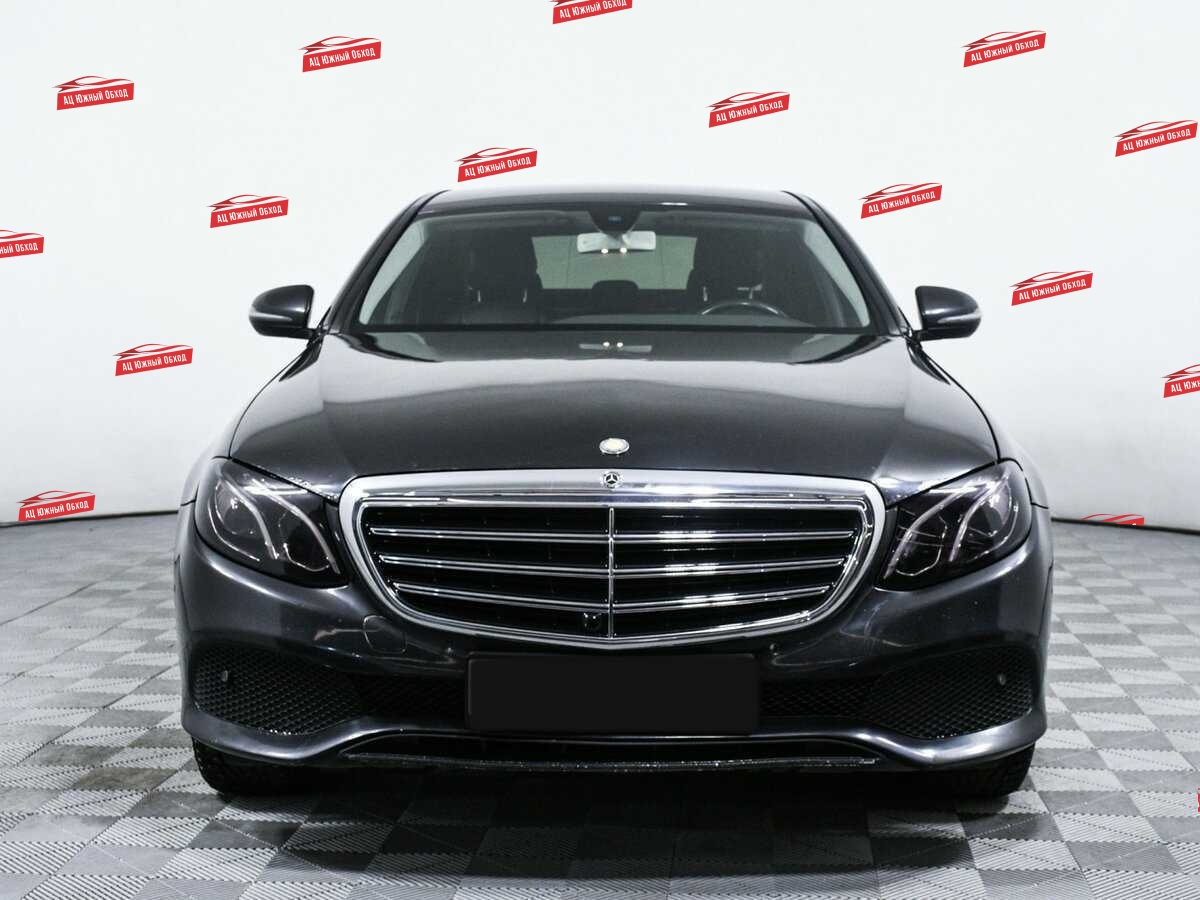 Купить Mercedes-Benz E-Класс с пробегом. Фото: #1