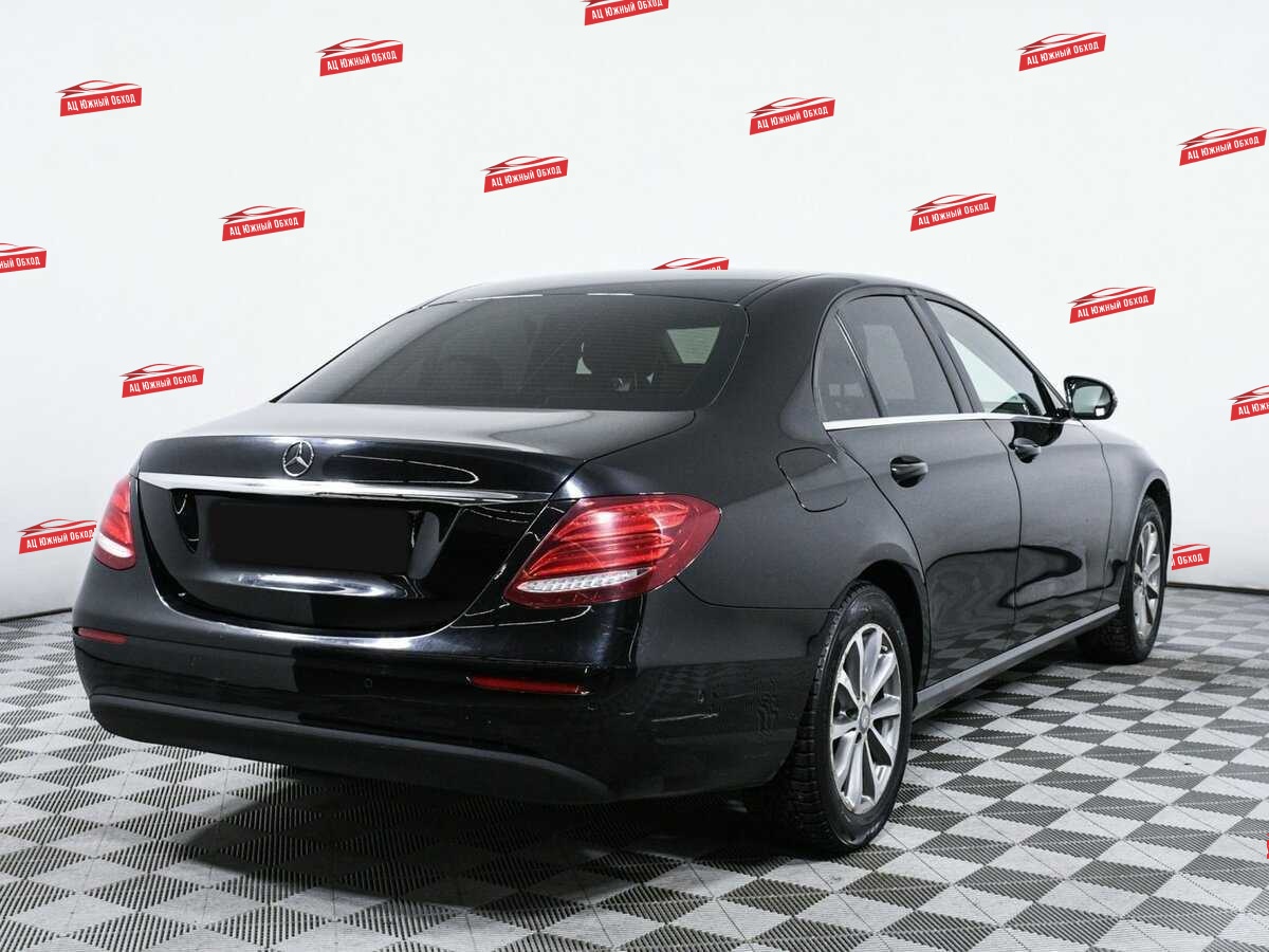 Купить Mercedes-Benz E-Класс с пробегом. Фото: #3