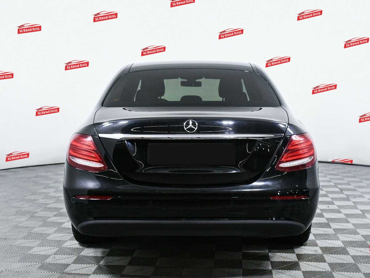 Купить Mercedes-Benz E-Класс с пробегом. Фото: #4