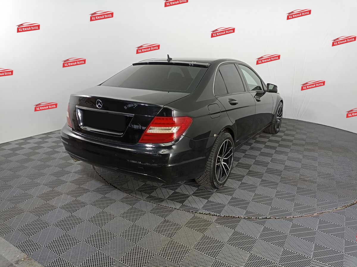 Купить Mercedes-Benz C-Класс с пробегом. Фото: #4