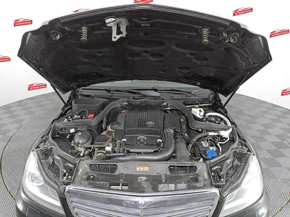 Купить Mercedes-Benz C-Класс с пробегом. Фото: #8