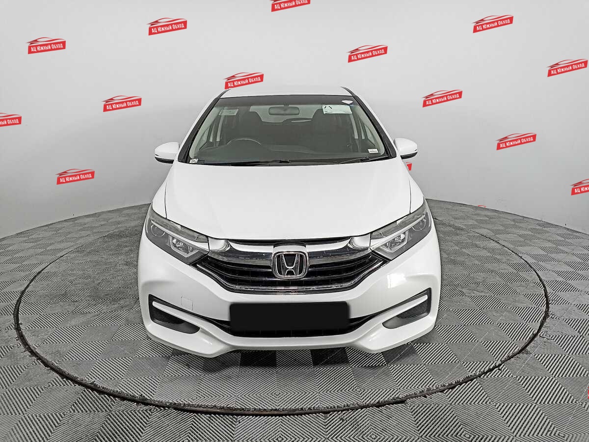 Купить Honda Shuttle с пробегом. Фото: #1