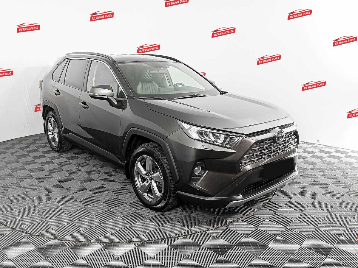 Купить Toyota RAV4 с пробегом. Фото: #2