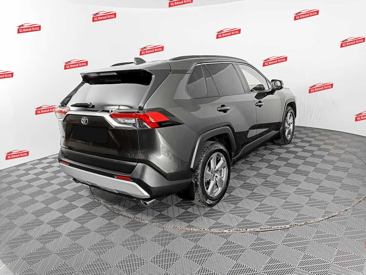 Купить Toyota RAV4 с пробегом. Фото: #4