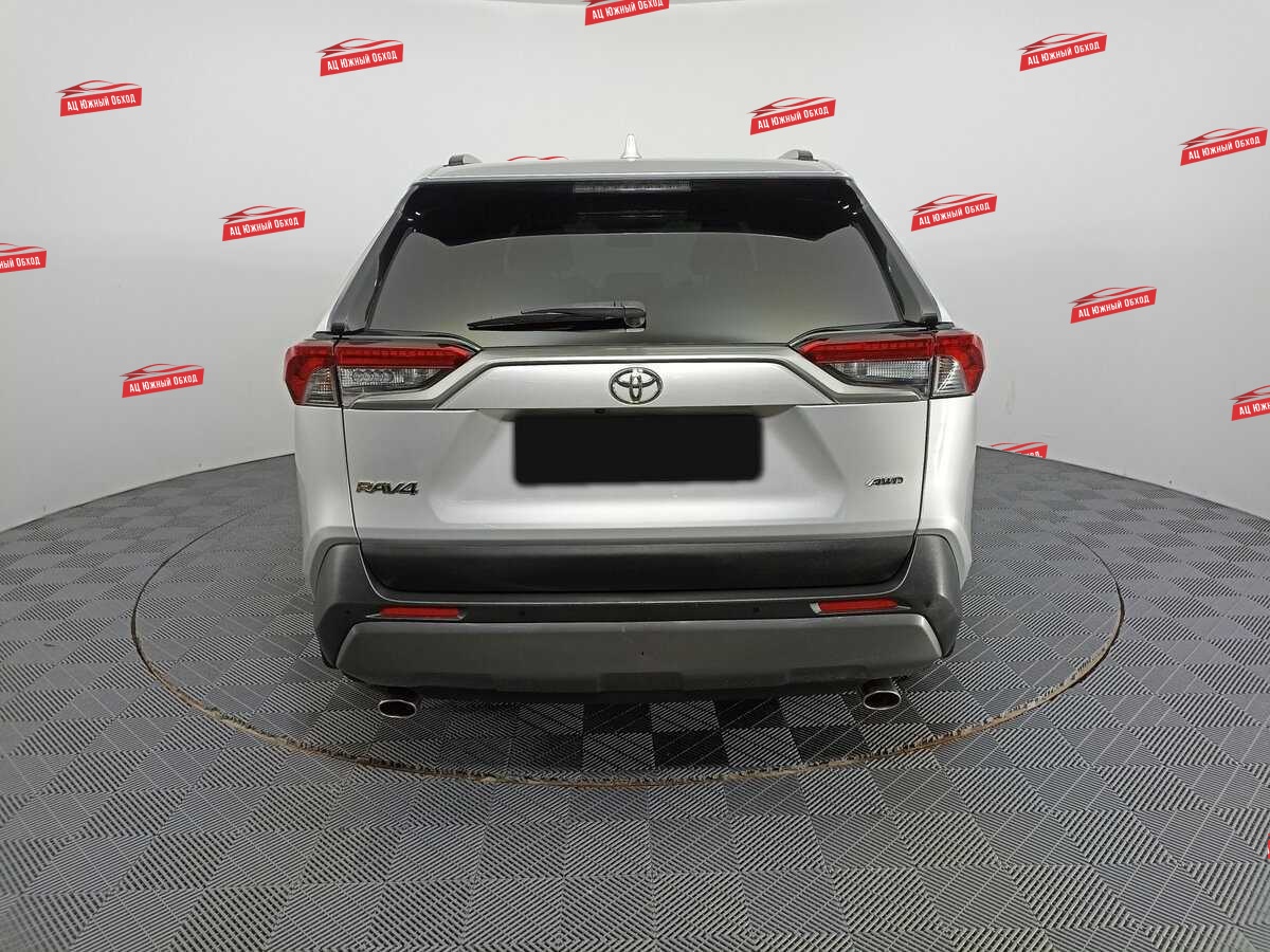 Купить Toyota RAV4 с пробегом. Фото: #5