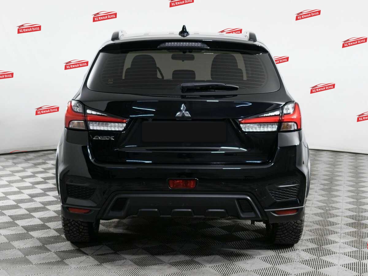 Купить Mitsubishi ASX с пробегом. Фото: #4