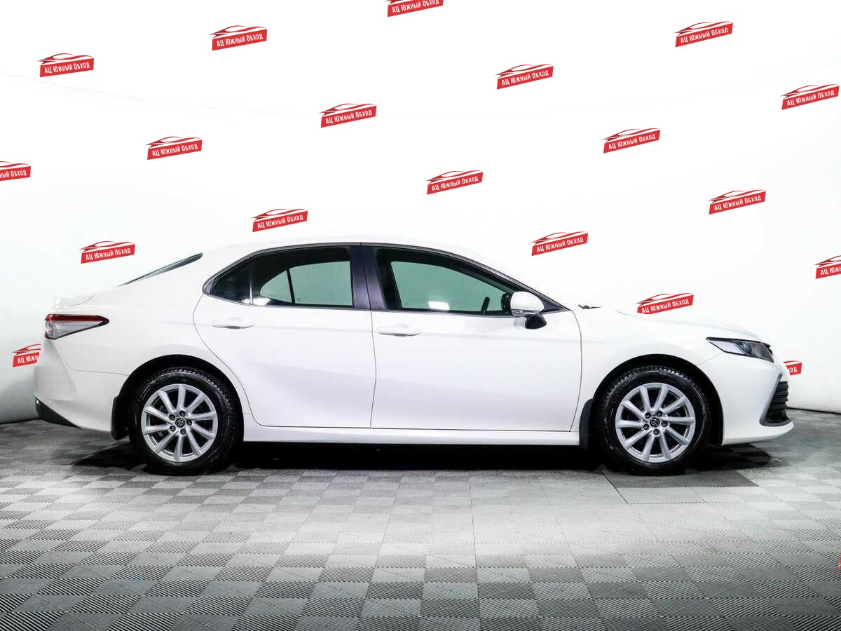 Купить Toyota Camry с пробегом. Фото: #3