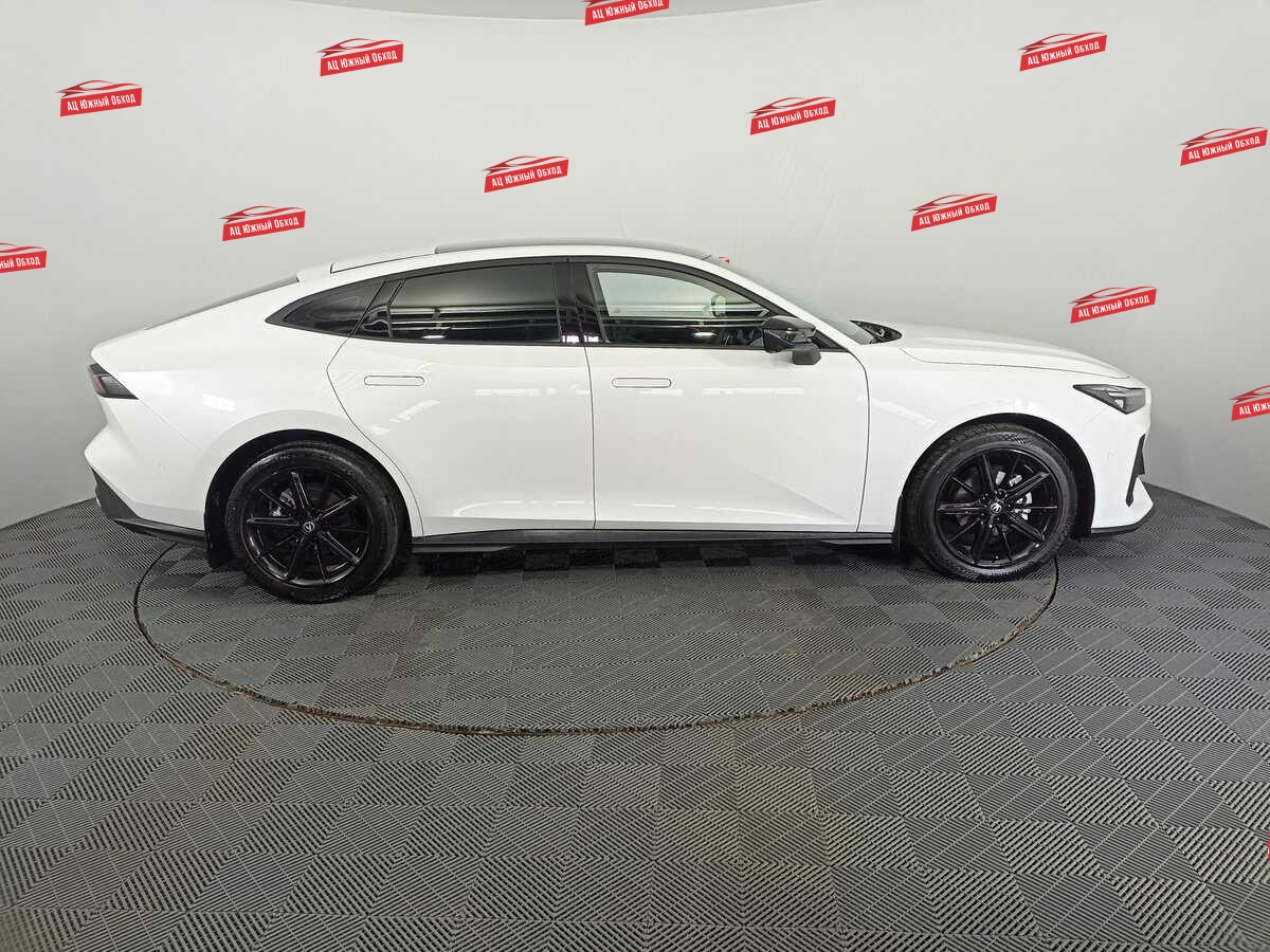 Купить Changan UNI-V с пробегом. Фото: #3