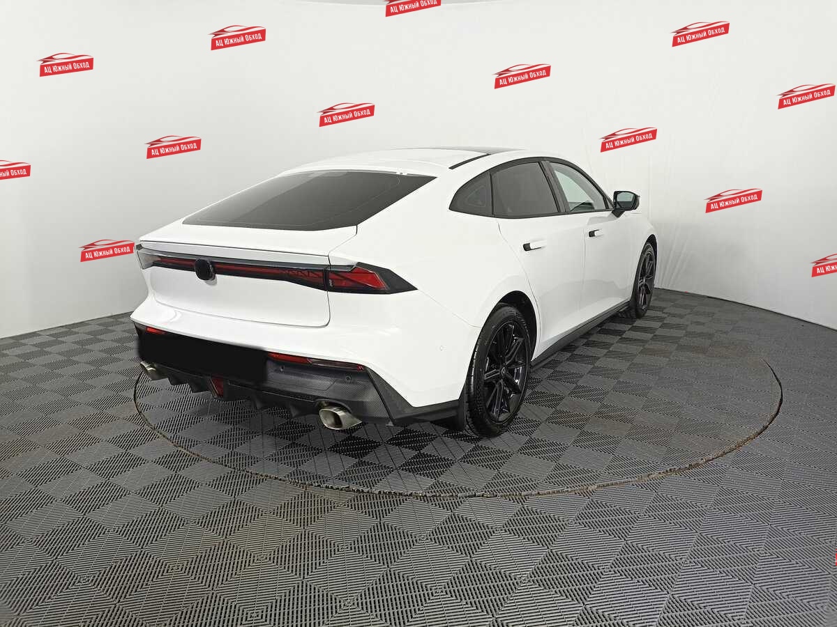 Купить Changan UNI-V с пробегом. Фото: #4