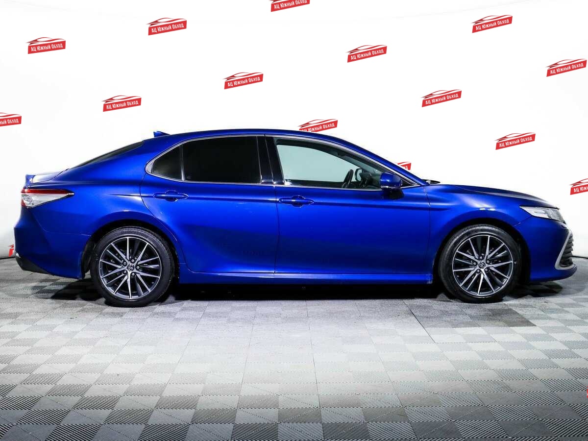 Купить Toyota Camry с пробегом. Фото: #3