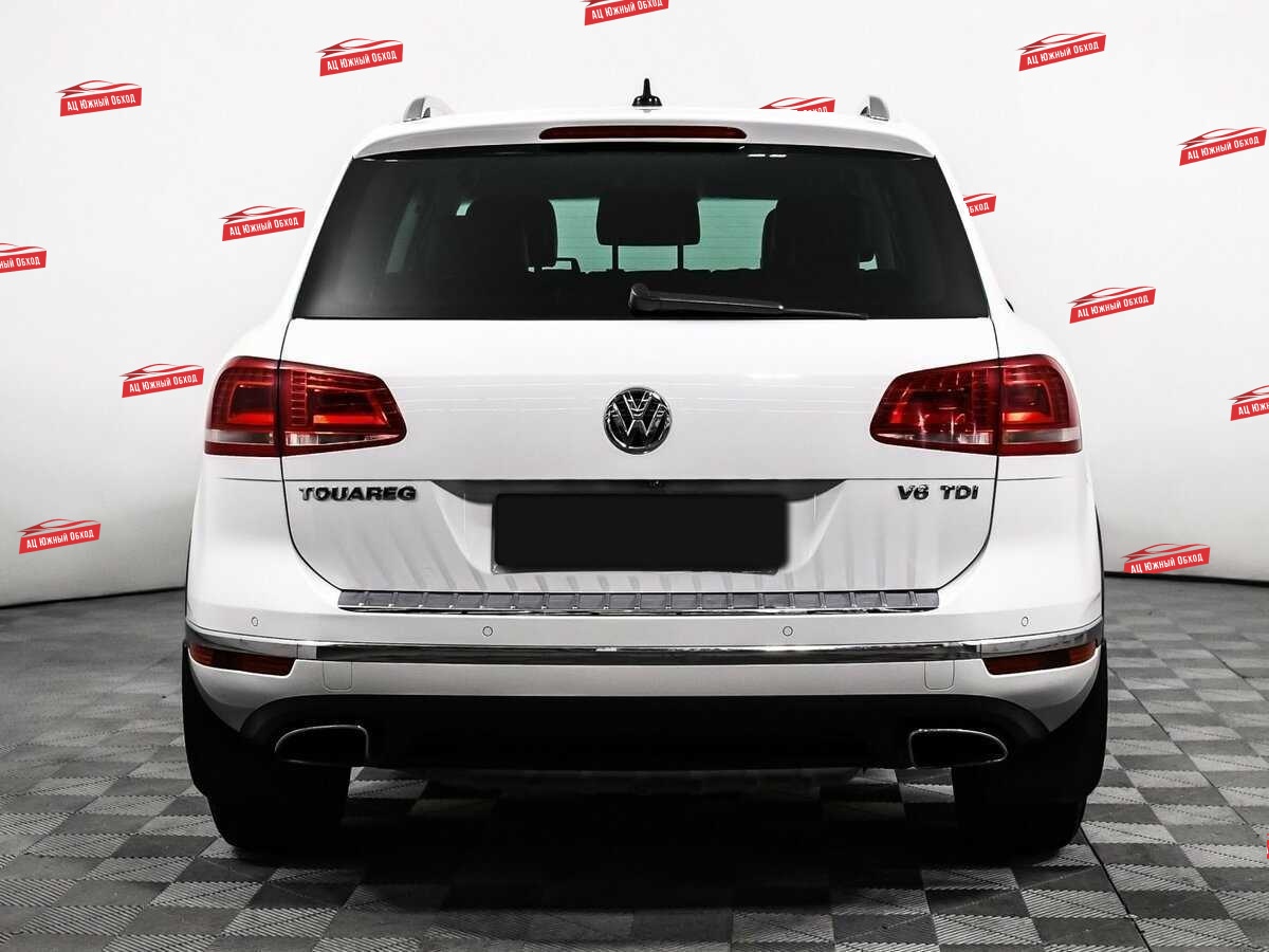 Купить Volkswagen Touareg с пробегом. Фото: #5