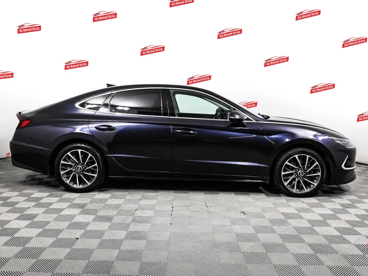 Купить Hyundai Sonata с пробегом. Фото: #3