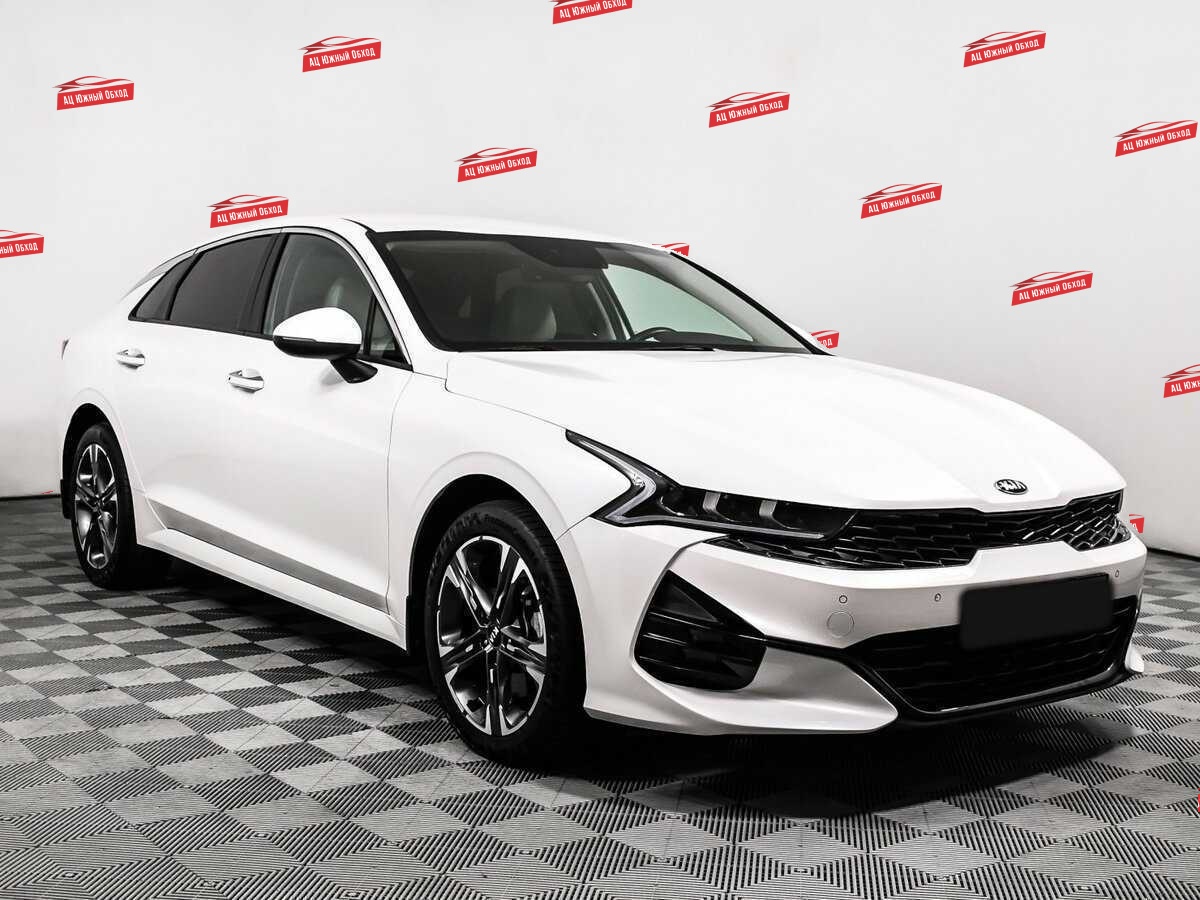 Купить Kia K5 с пробегом. Фото: #2