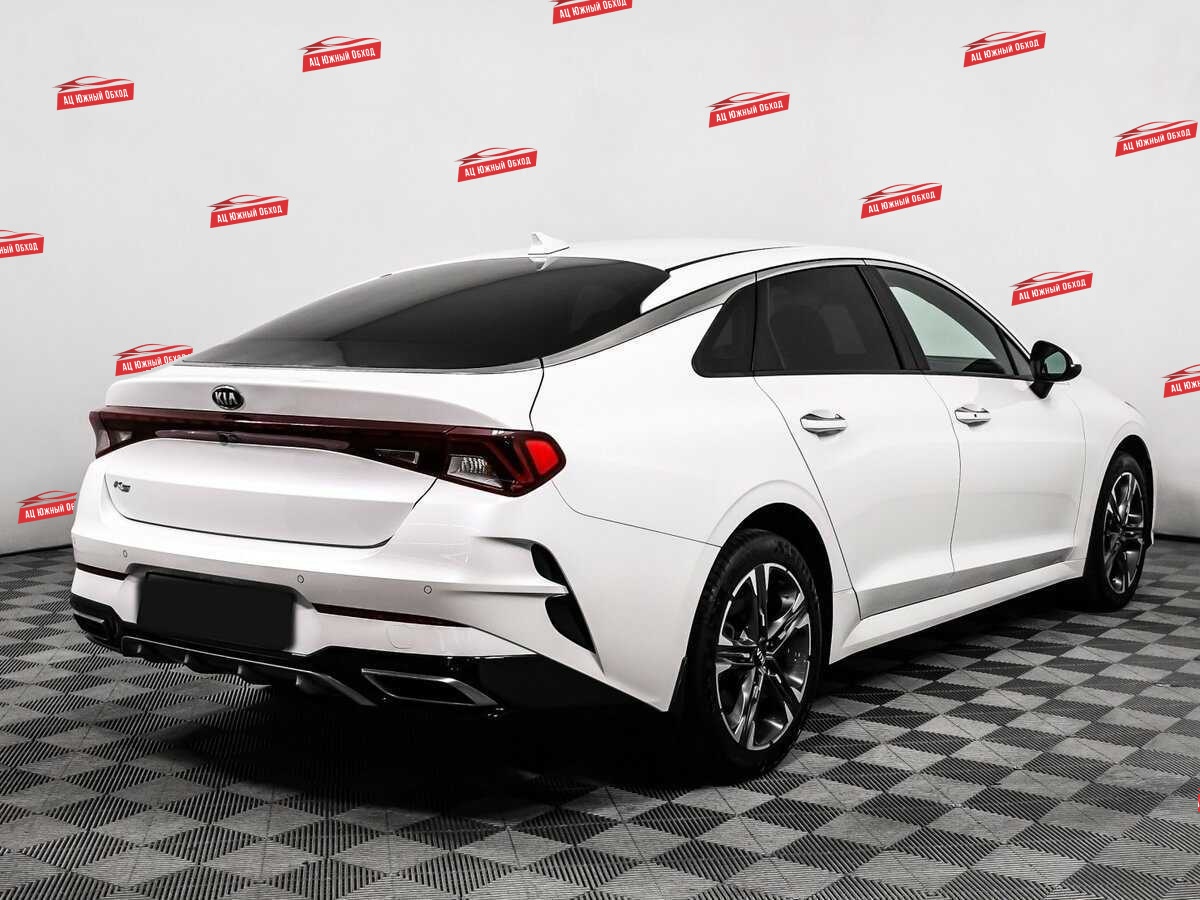 Купить Kia K5 с пробегом. Фото: #4