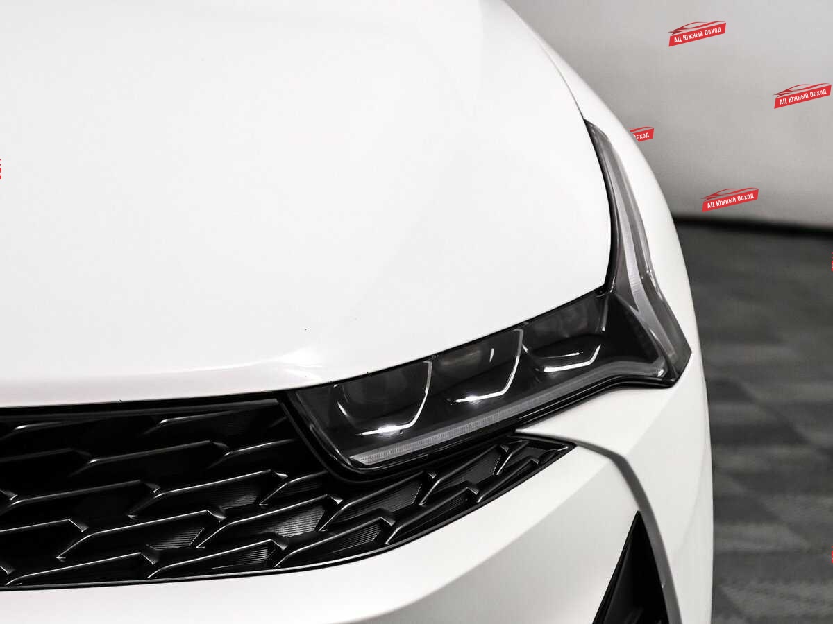 Купить Kia K5 с пробегом. Фото: #15