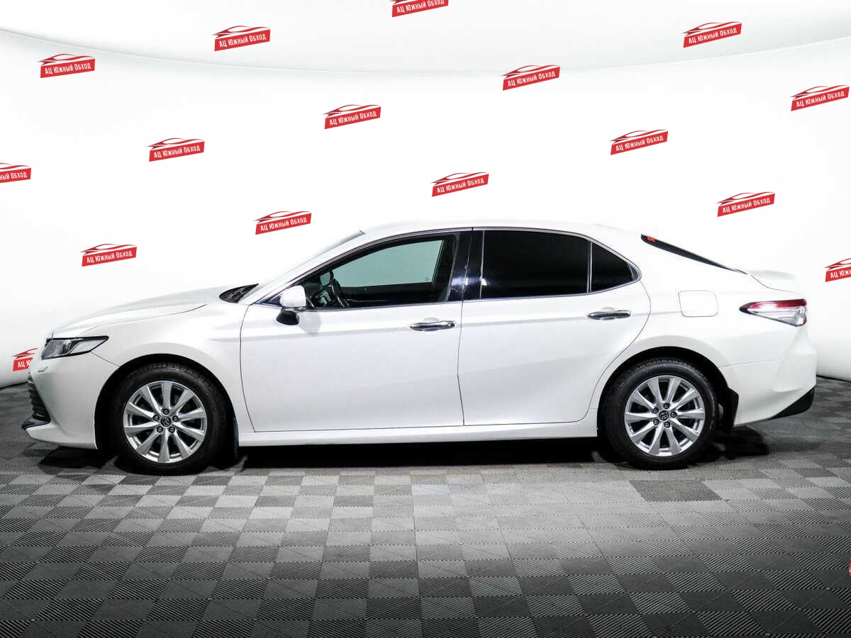Купить Toyota Camry с пробегом. Фото: #7