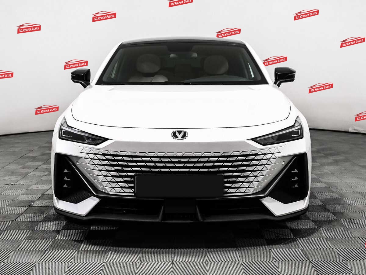 Купить Changan UNI-V с пробегом. Фото: #1