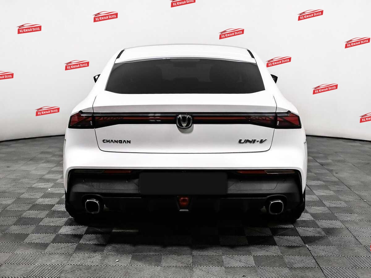 Купить Changan UNI-V с пробегом. Фото: #5